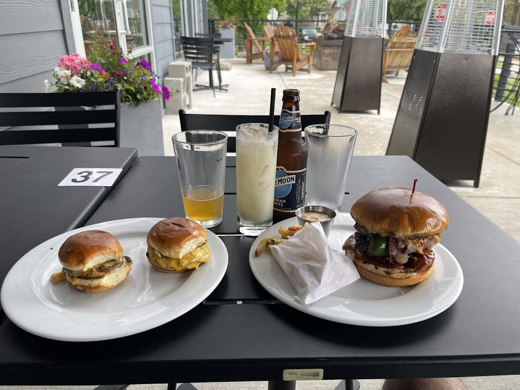 BRGR House | restaurant | 411 N Nettleton St, Spokane, WA 99201, USA | 5093409347 OR +1 509-340-9347