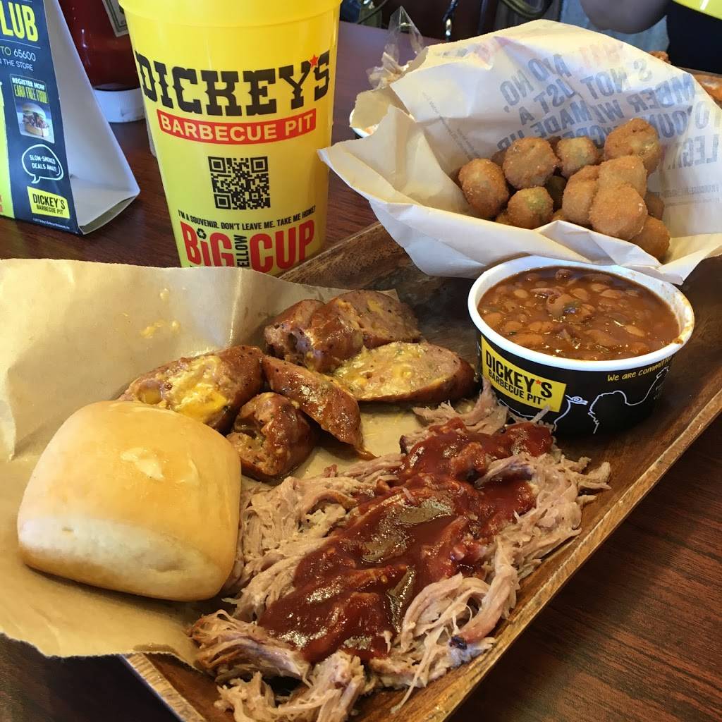 Dickeys Barbecue Pit | restaurant | 21853 Ventura Blvd, Woodland Hills, CA 91364, USA | 8183139700 OR +1 818-313-9700