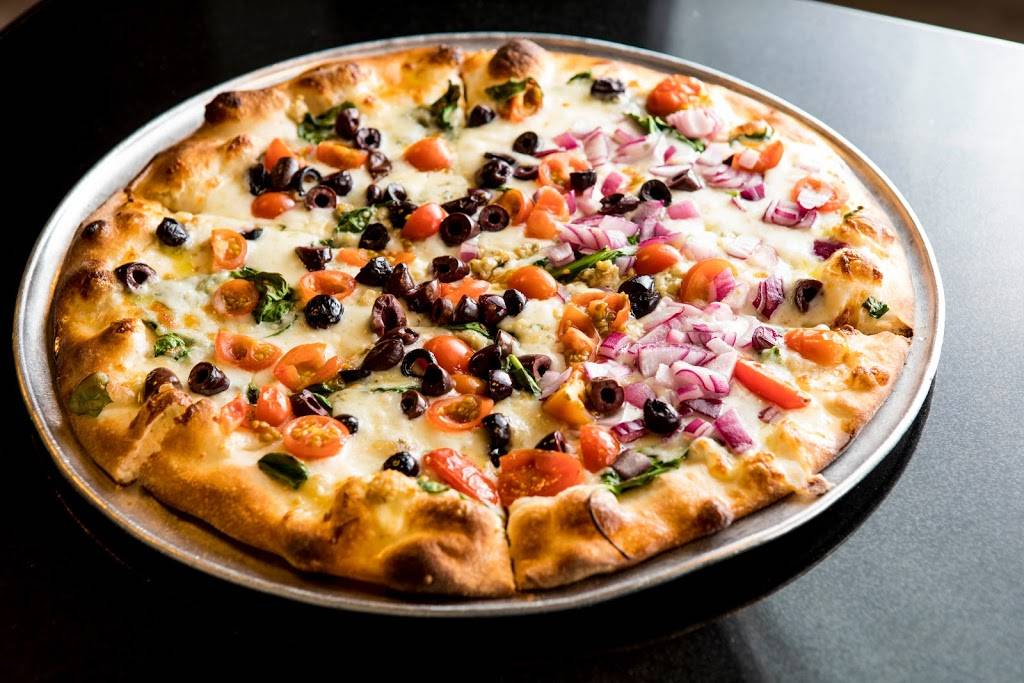 City Pizza Italian Cuisine | restaurant | 632 Hibiscus St # 110, West Palm Beach, FL 33401, USA | 5618332323 OR +1 561-833-2323