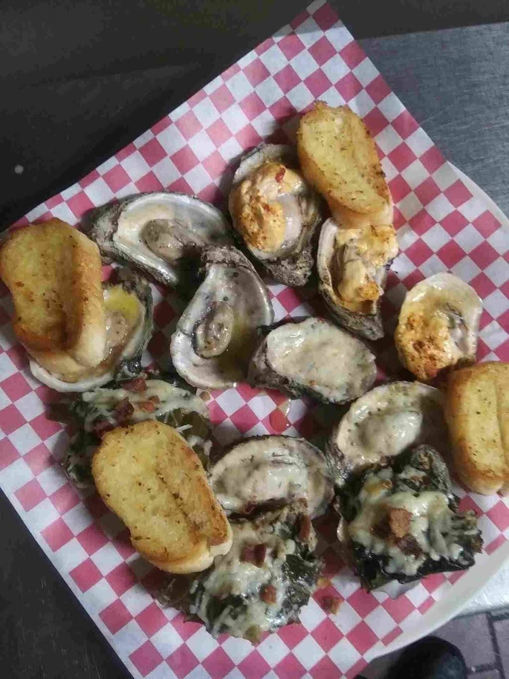 Palmettos Smokehouse and Oyster Bar | restaurant | 199 Old Greenville Hwy, Clemson, SC 29631, USA | 8648107339 OR +1 864-810-7339