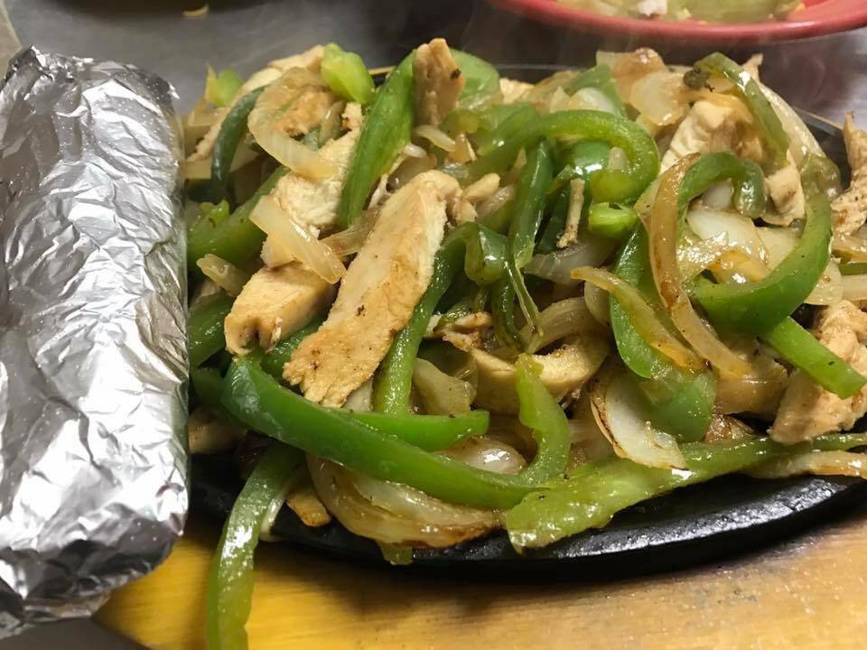 Neives Mexican Grill | restaurant | 10309 E 61st St, Tulsa, OK 74133, USA | 9188931595 OR +1 918-893-1595