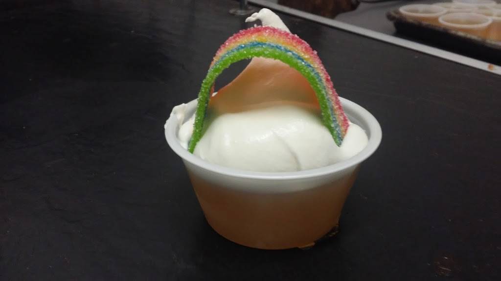 CasaRoma | restaurant | 320 W Ave J 2, Lancaster, CA 93534, USA | 6619455357 OR +1 661-945-5357