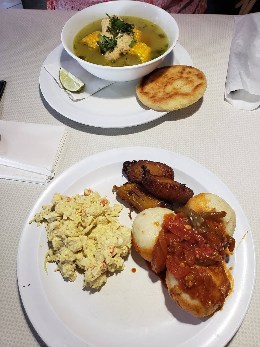 Pedritos Restaurant | restaurant | 8040 NW 95th St #101, Hialeah Gardens, FL 33016, USA | 7864528907 OR +1 786-452-8907