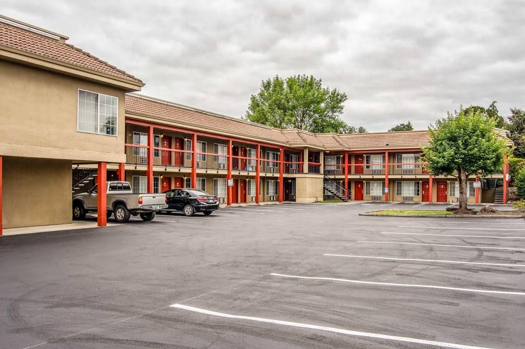 Econo Lodge Southeast Portland | restaurant | 17330 SE McLoughlin Blvd, Milwaukie, OR 97267, USA | 5036542222 OR +1 503-654-2222