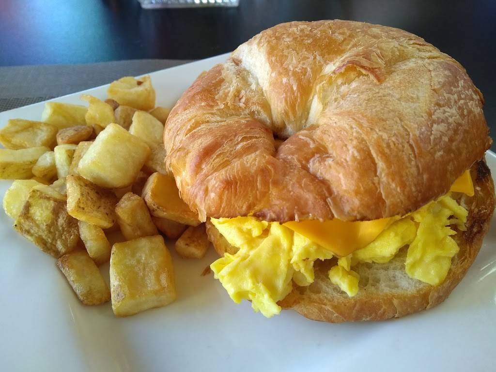 Red Geranium Restaurant | restaurant | 520 North St, New Harmony, IN 47631, USA | 8126826171 OR +1 812-682-6171