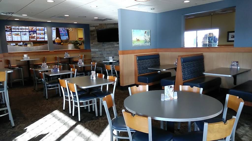 Culvers | restaurant | 11820 Velp Ave, Suamico, WI 54313, USA | 9207704041 OR +1 920-770-4041