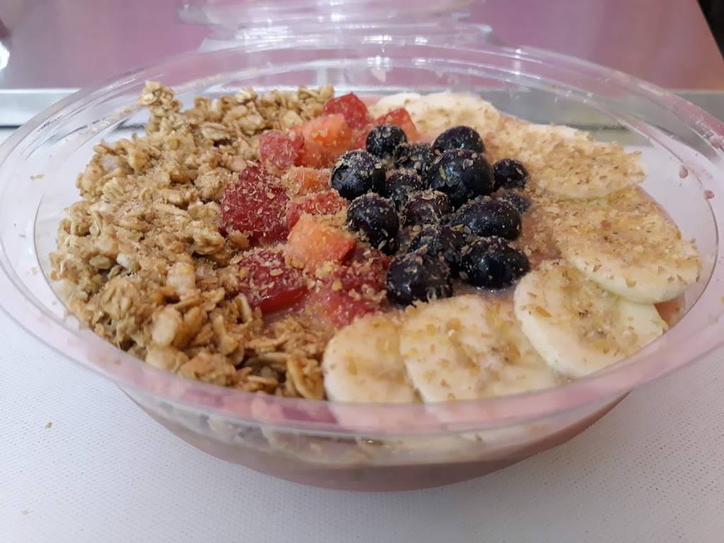 The Smoothie Bus Shoppe Concord | restaurant | 62 Pleasant St, Concord, NH 03301, USA | 6032648829 OR +1 603-264-8829