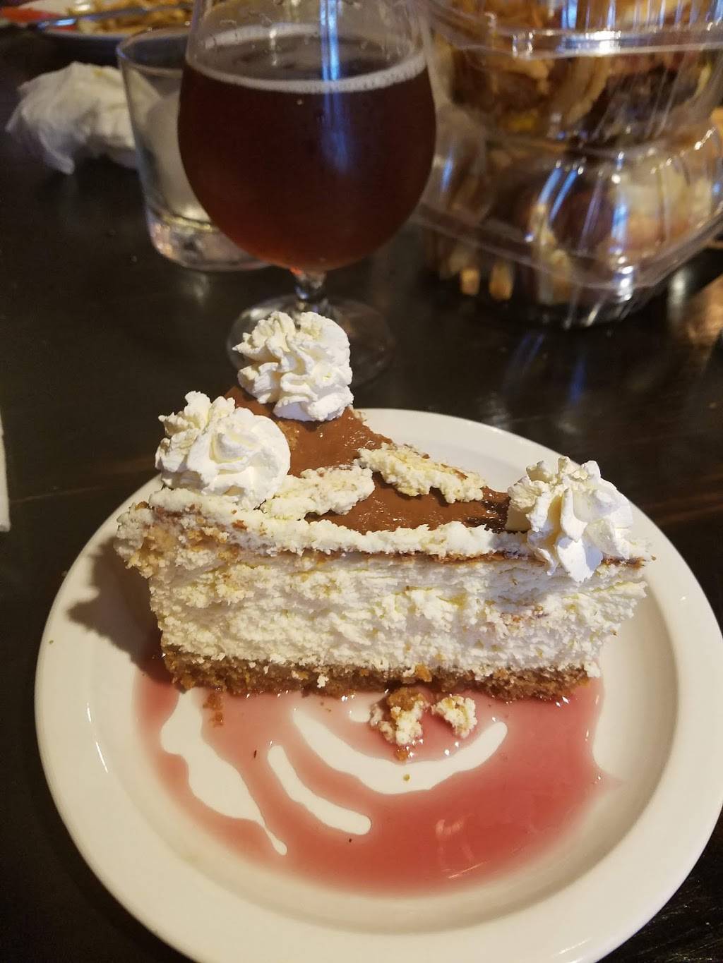 Gigglewaters | restaurant | 737 Main St, Safety Harbor, FL 34695, USA | 7276697077 OR +1 727-669-7077