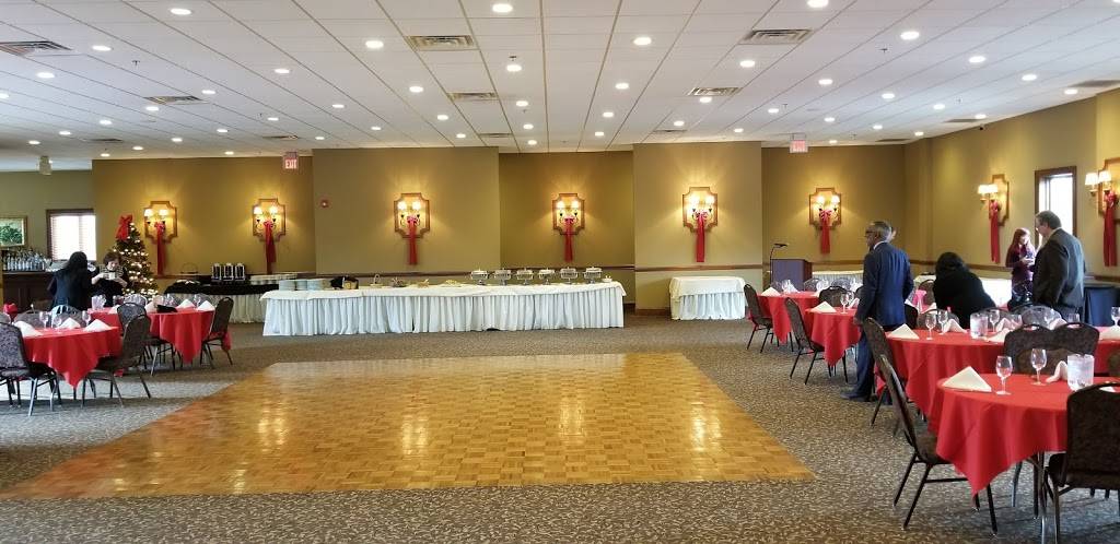 Barnyard & Carriage House | restaurant | 754 Totowa Rd, Totowa, NJ 07512, USA | 9739428229 OR +1 973-942-8229