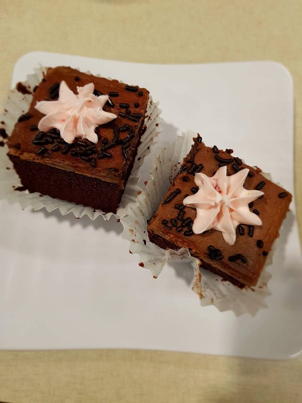 SoVi at South Village Crossing | restaurant | 8917 Johnson Alumni Way, Charlotte, NC 28262, USA | 7046878653 OR +1 704-687-8653