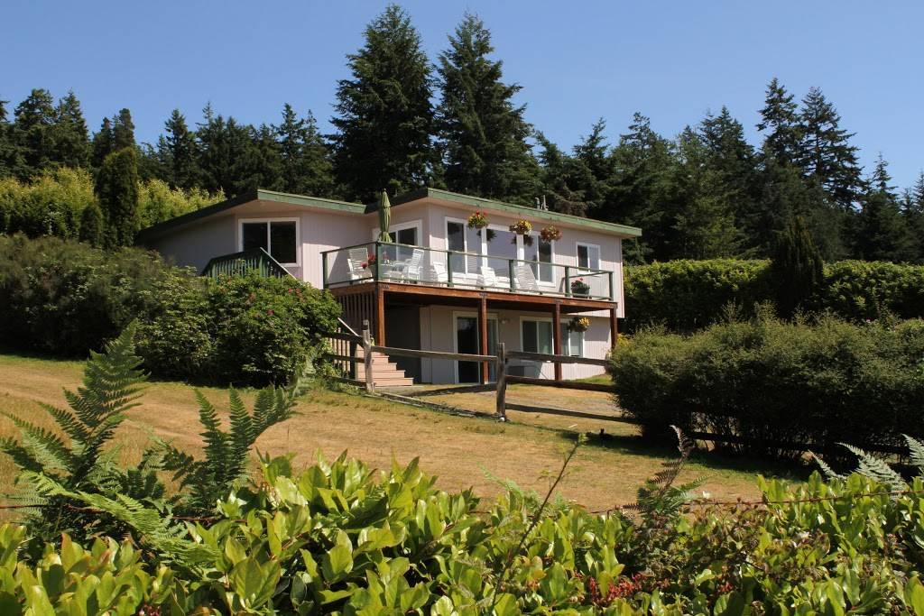 Lopez Islander Resort and Marina | night club | 2864 Fisherman Bay Rd, Lopez Island, WA 98261, USA | 3604682233 OR +1 360-468-2233