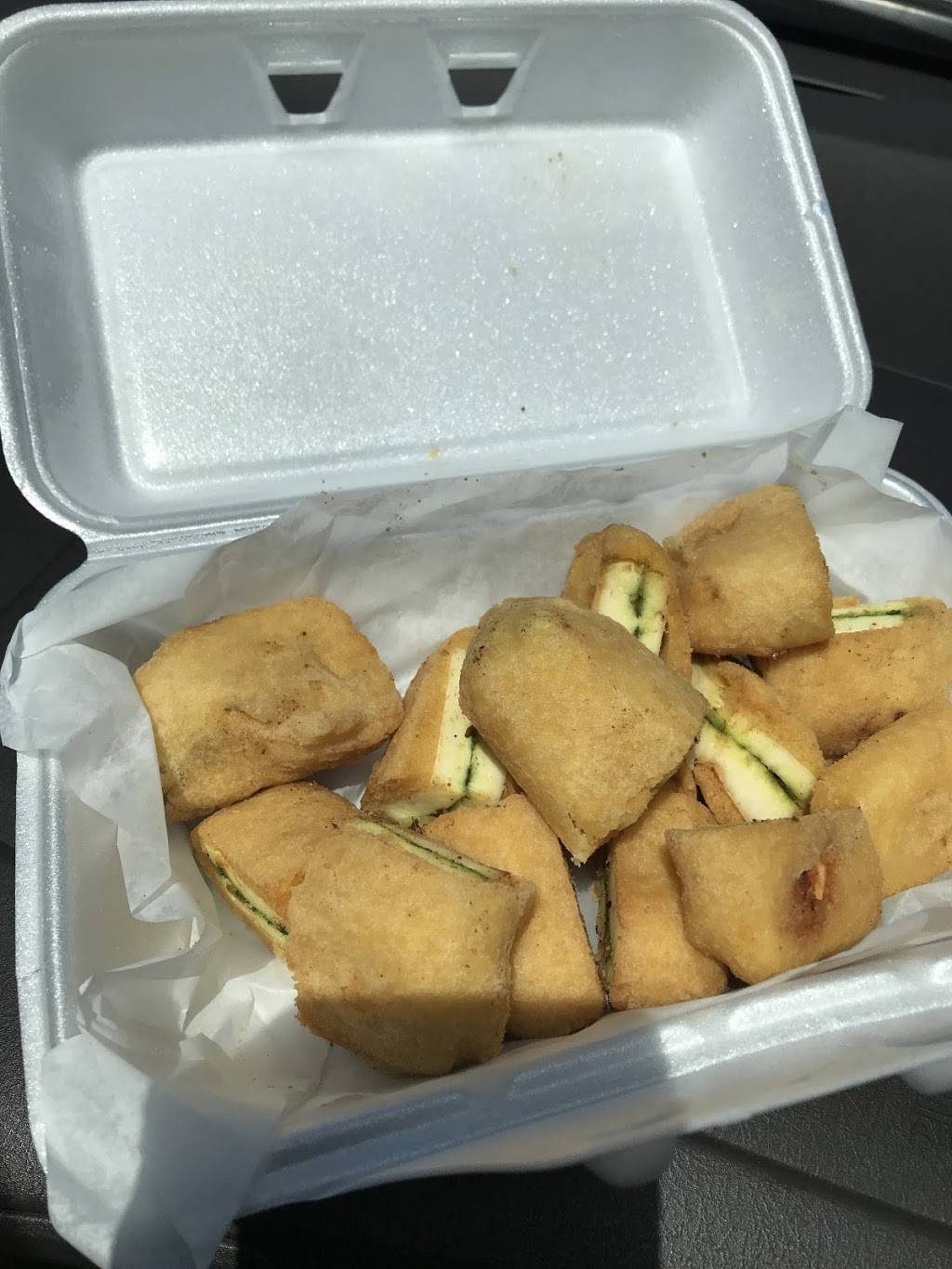 Sweet Palace | restaurant | 2945, 15 Sandalwood Pkwy E #15, Brampton, ON L6R 3J6, Canada | 9057931778 OR +1 905-793-1778