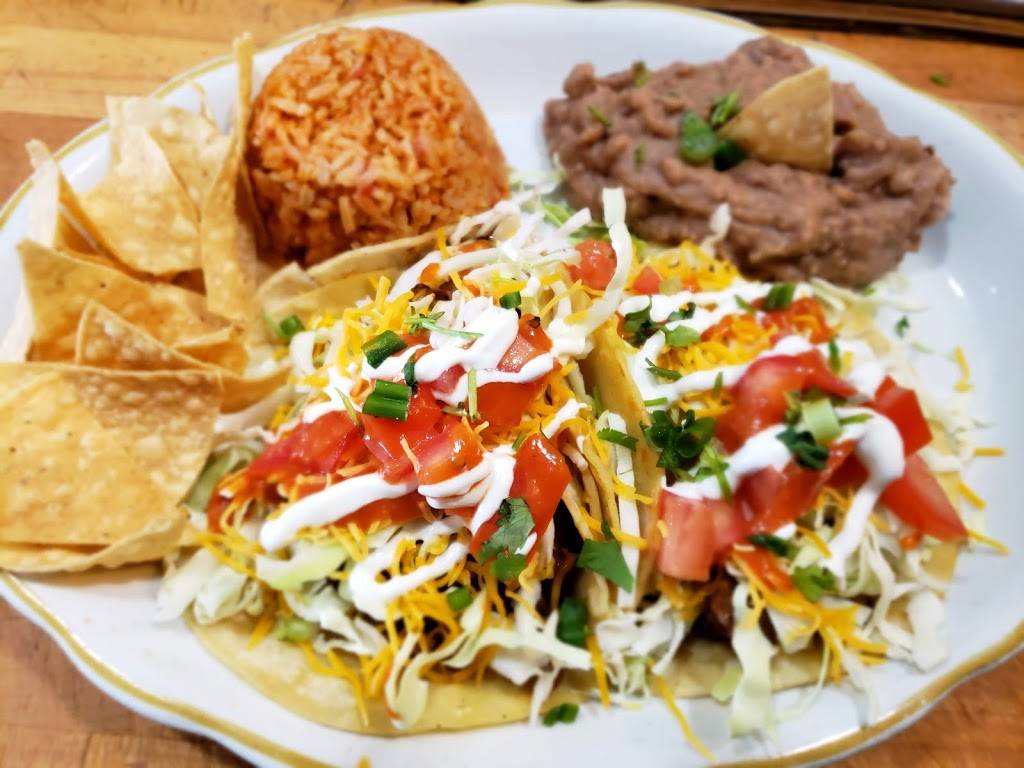 Seven Hills Cafe on the Green | restaurant | 1537 S Lyon Ave, Hemet, CA 92543, USA | 9512238556 OR +1 951-223-8556