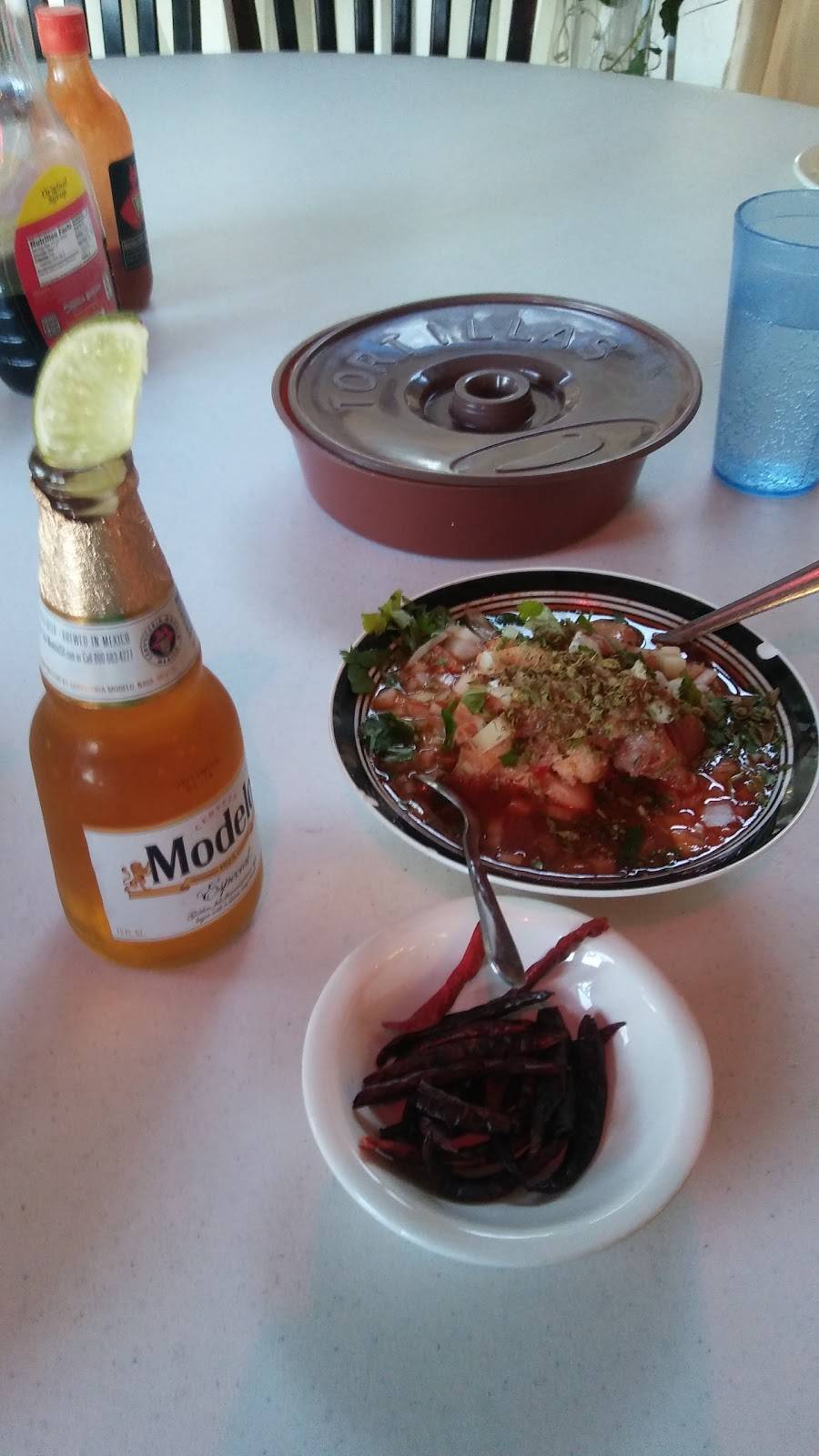 Family Buffet | restaurant | 521 Dundee Ave, East Dundee, IL 60118, USA | 8478366887 OR +1 847-836-6887