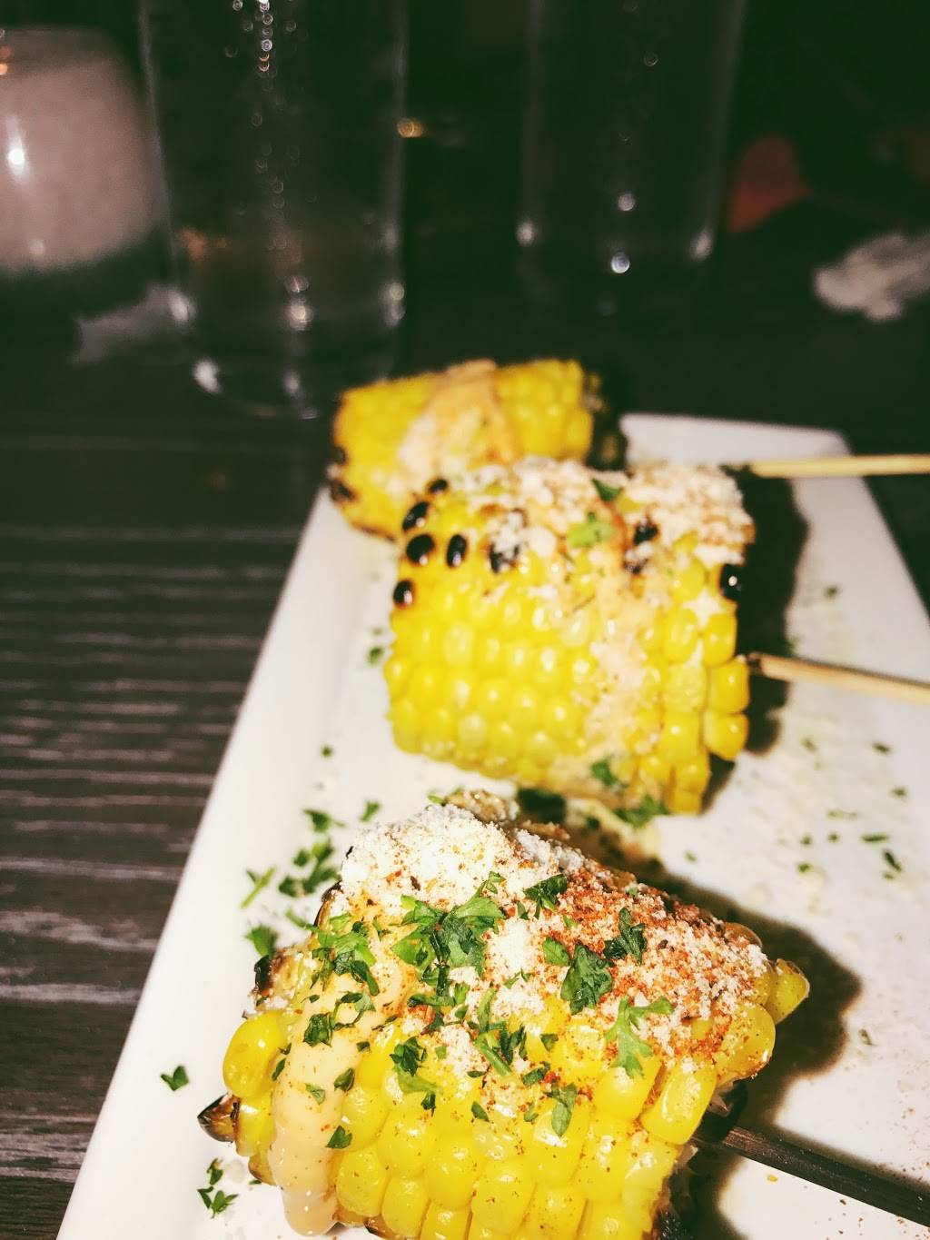 Yebo Beach Haus | restaurant | 111 West Paces Ferry Rd NW, Atlanta, GA 30305, USA | 4048691992 OR +1 404-869-1992