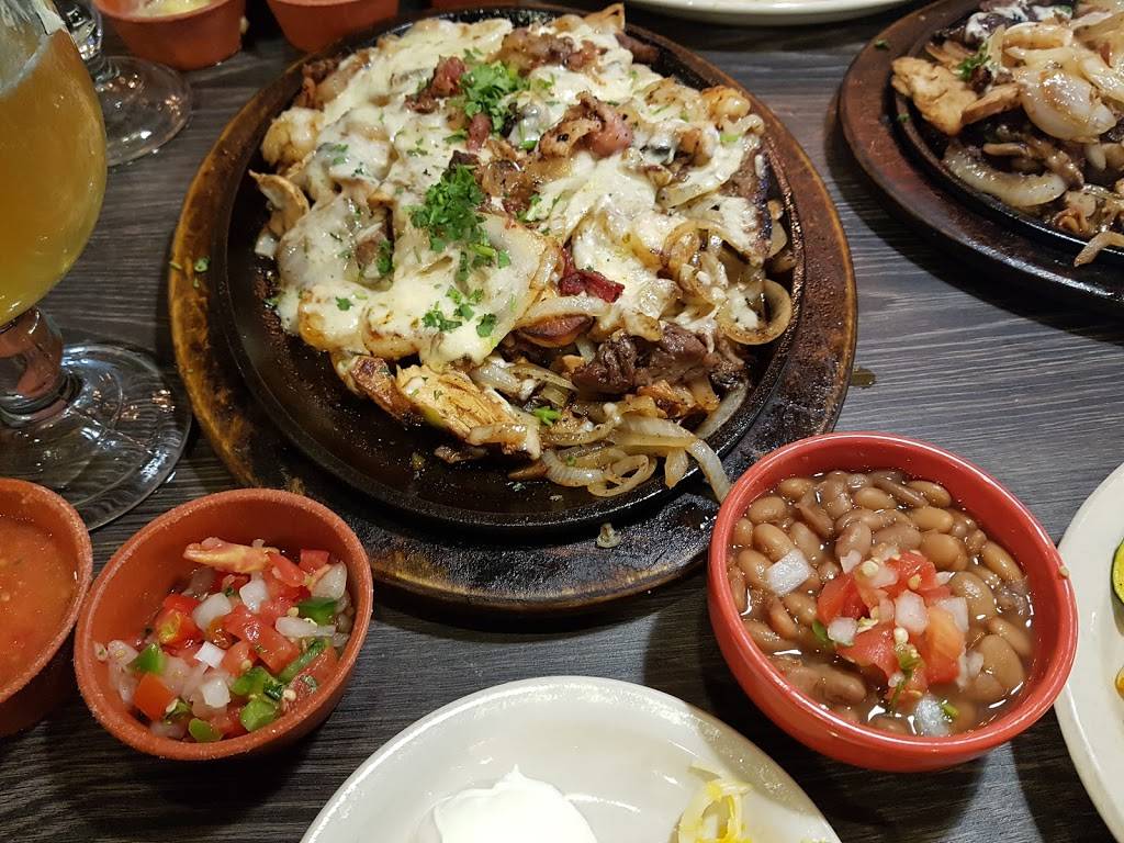 Poblano Grill | restaurant | 13593 N May Ave, Oklahoma City, OK 73120, USA | 4057558111 OR +1 405-755-8111