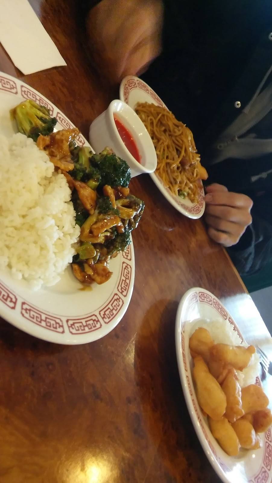 China Moon | restaurant | 1055 S Miami St, West Milton, OH 45383, USA | 9376983882 OR +1 937-698-3882