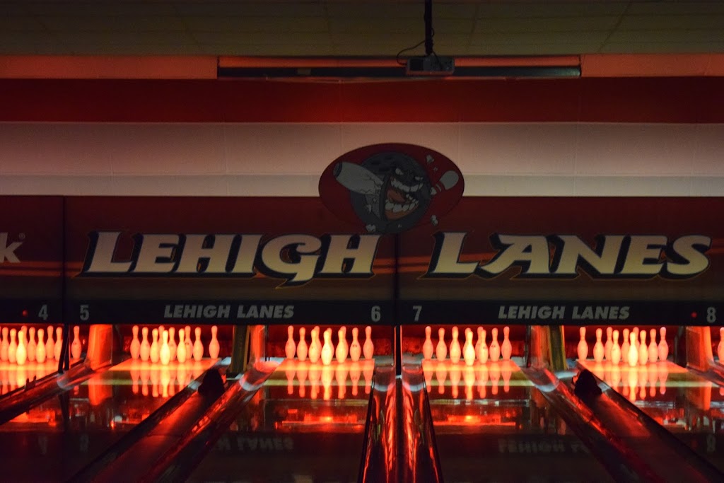 Lehigh Lanes | night club | 1244 Business Way, Lehigh Acres, FL 33936, USA | 2393695817 OR +1 239-369-5817