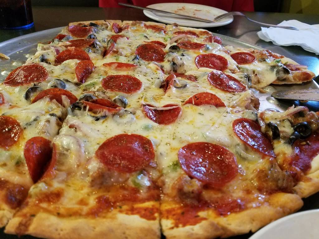Sonnys Pizzeria of Luxemburg | meal delivery | 312 Center Dr, Luxemburg, WI 54217, USA | 9208451006 OR +1 920-845-1006