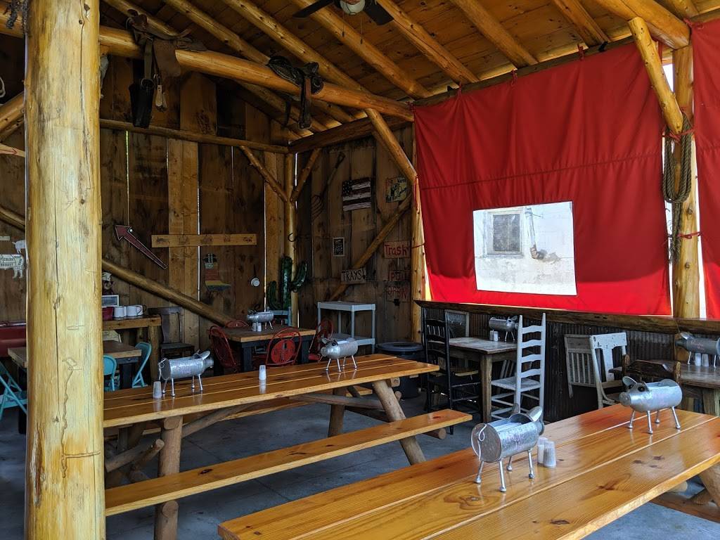 Rustic Hog Barbecue | restaurant | 104 Main St, Lake City, MI 49651, USA | 2319204227 OR +1 231-920-4227