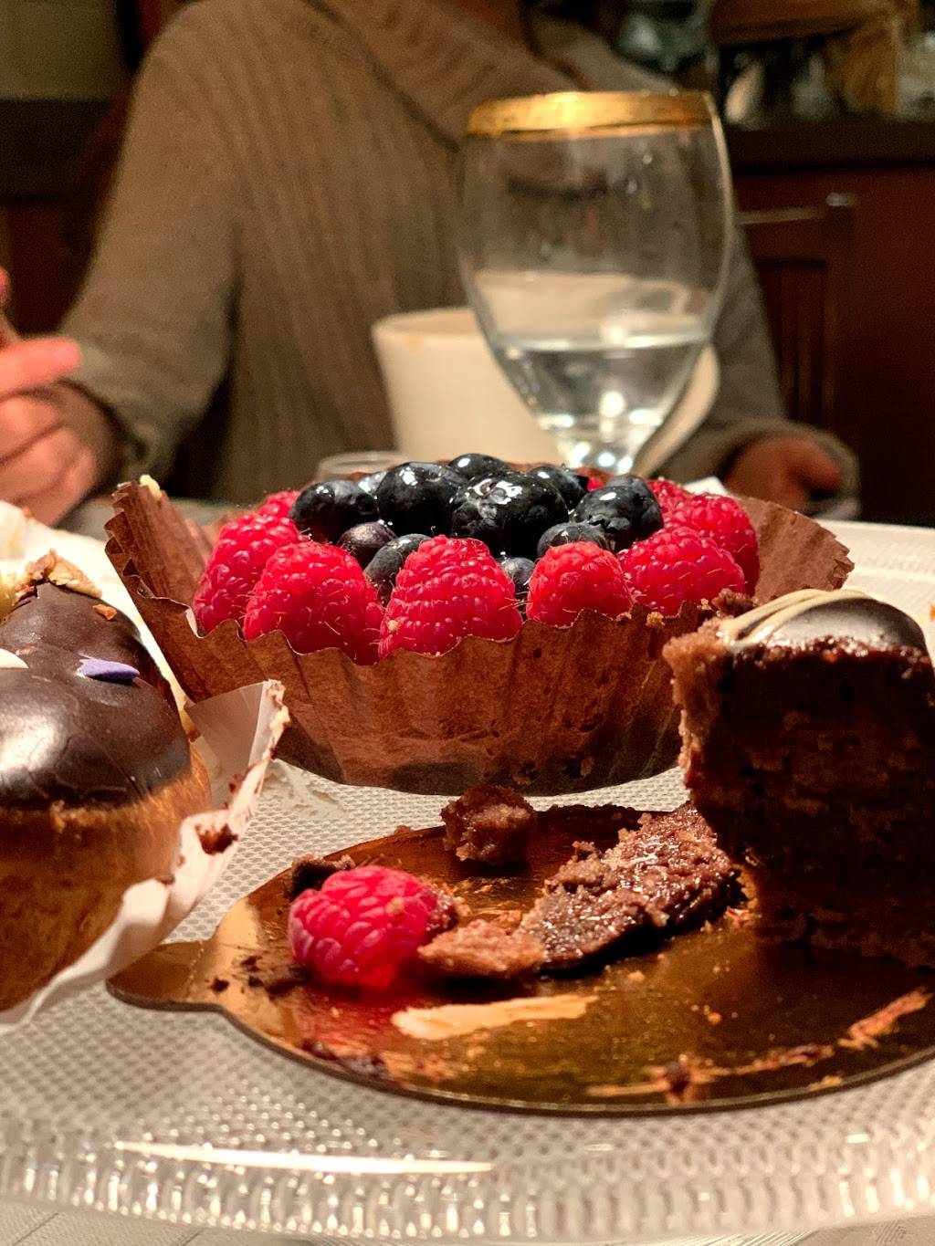 Belwood Bakery | bakery | 11625 Barrington Ct, Los Angeles, CA 90049, USA | 3104716855 OR +1 310-471-6855