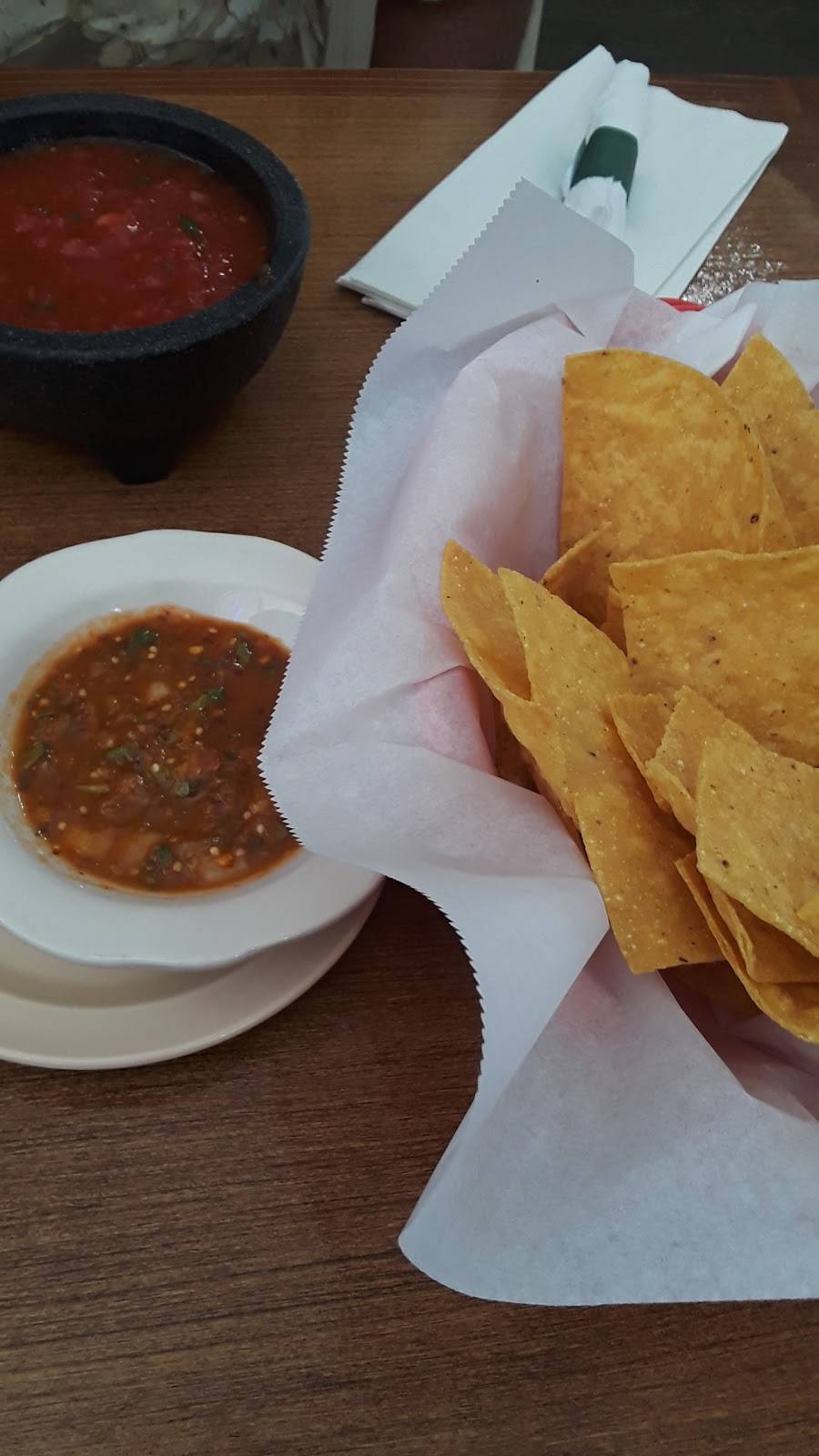 El Rey Azteca Mexican Restaurant Grill | restaurant | 717 Campbellsville St, Liberty, KY 42539, USA | 6063039217 OR +1 606-303-9217