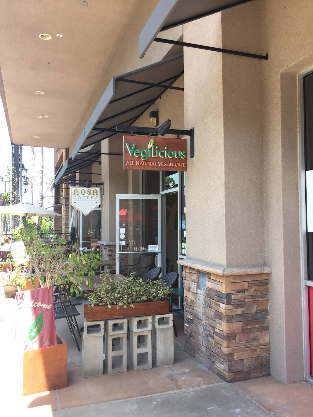“VegiLicious” Modern Japanese Vegan Cuisine | restaurant | 16821 Algonquin St #103, Huntington Beach, CA 92649, USA | 7143773928 OR +1 714-377-3928
