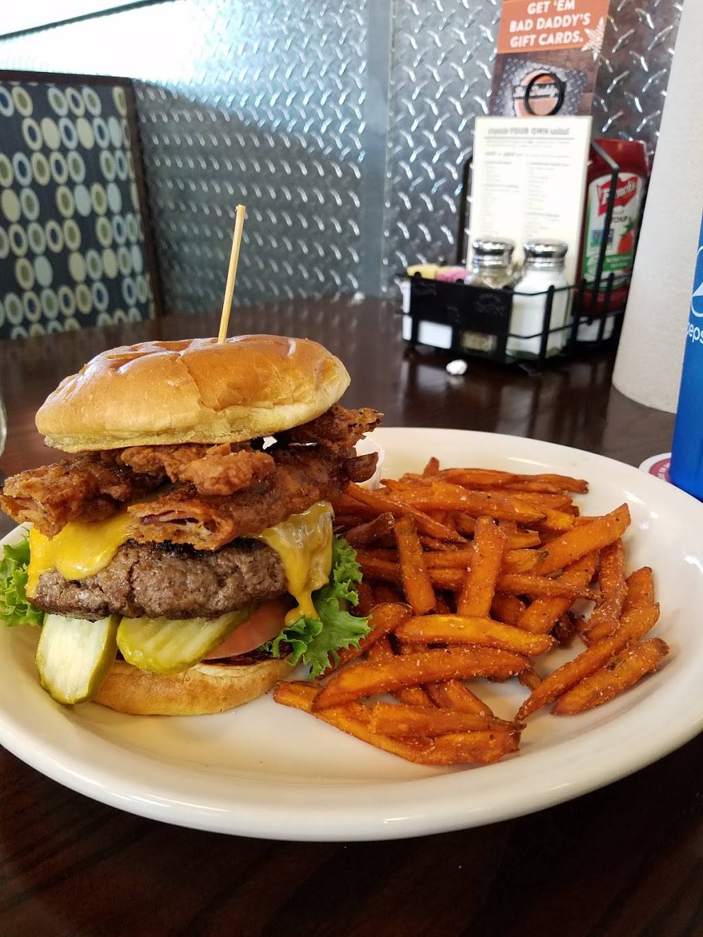 Bad Daddy’s Burger Bar | restaurant | 4623 Forest Dr Ste 4, Columbia, SC 29206, USA | 8036616318 OR +1 803-661-6318