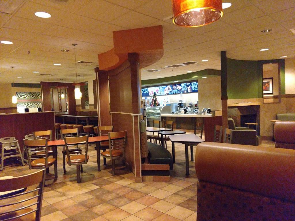 McDonalds | cafe | 4655 Knutsen Dr, Farmington, MN 55024, USA | 6514637400 OR +1 651-463-7400