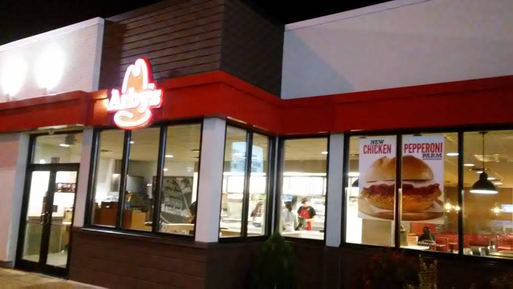 Arbys | restaurant | 2001 Woodward Ave, Muscle Shoals, AL 35661, USA | 2563141113 OR +1 256-314-1113