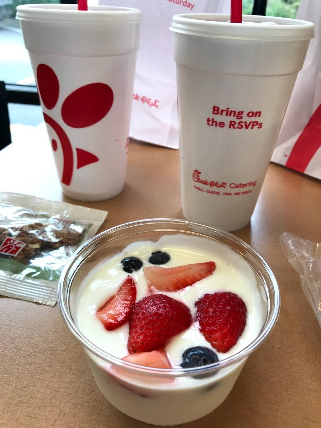 Chick-fil-A | restaurant | 13448 FL-535, Orlando, FL 32821, USA | 4078277032 OR +1 407-827-7032