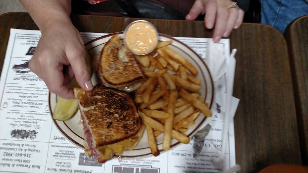 Red Chimney | restaurant | 6501 Fleet Ave, Cleveland, OH 44105, USA | 2164410053 OR +1 216-441-0053