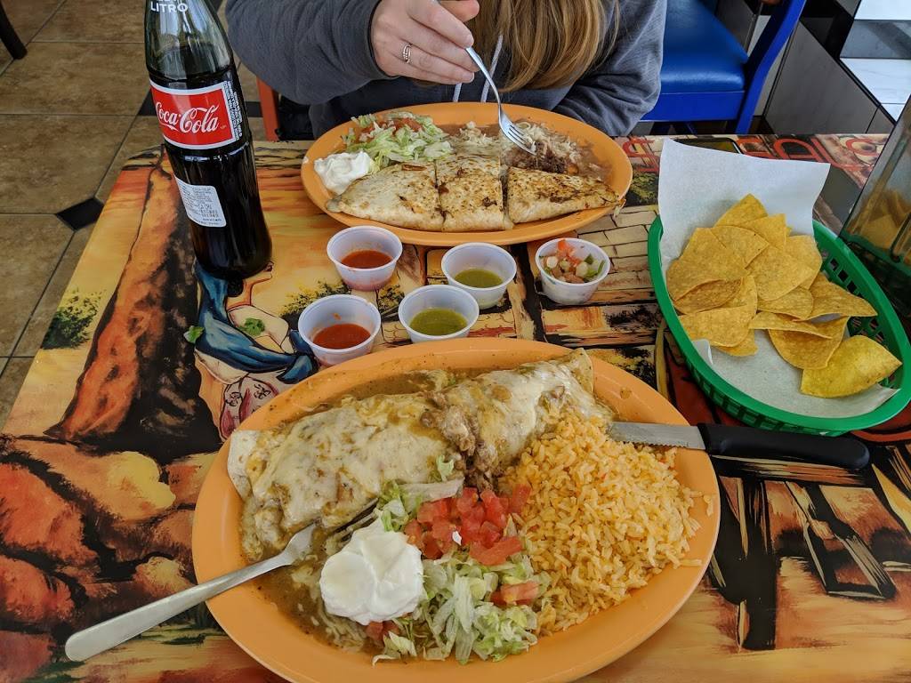 Tacos Y Salsas | restaurant | 1923 9th St, Greeley, CO 80631, USA | 9703531261 OR +1 970-353-1261
