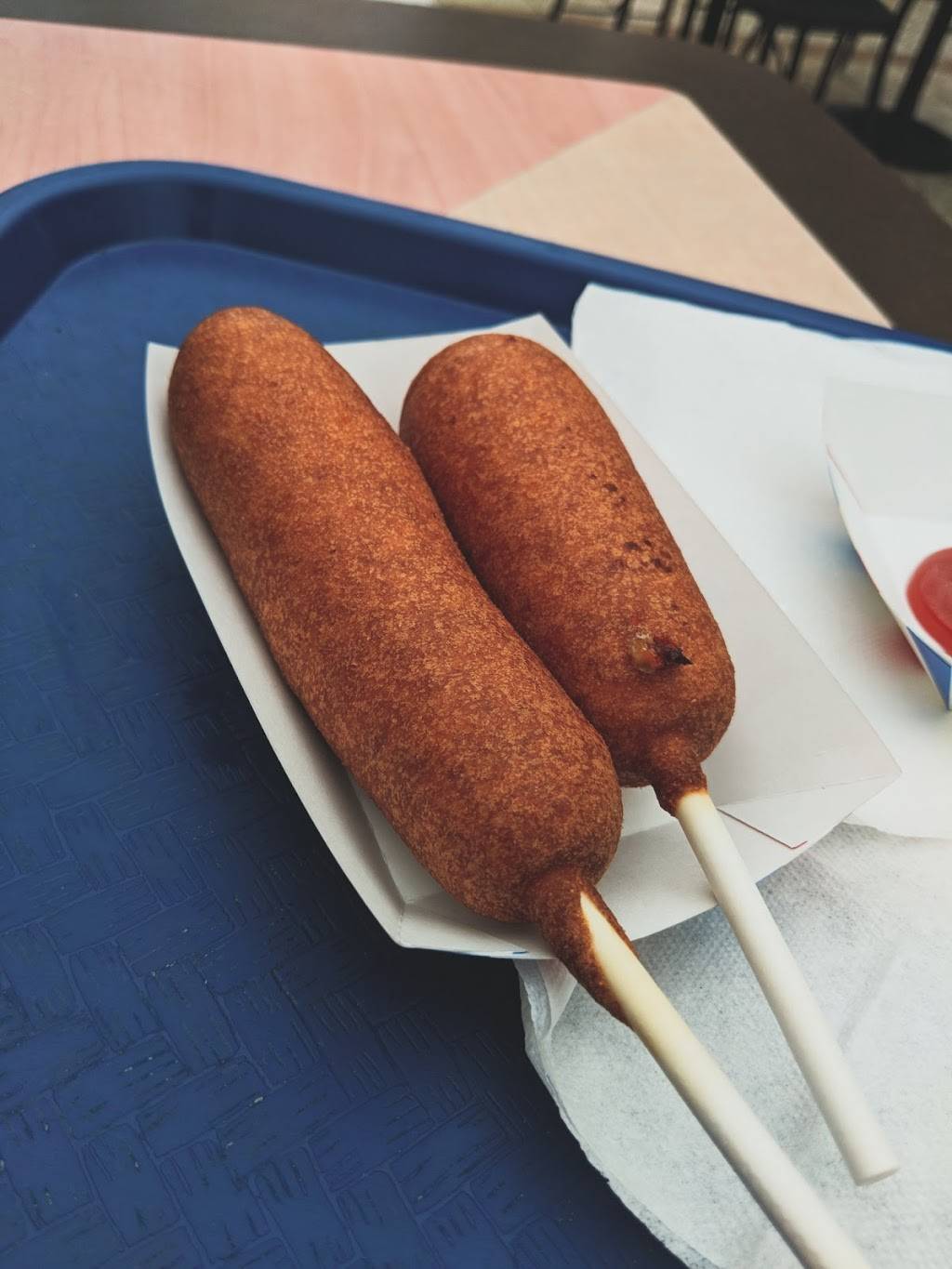 Hot Dog on a Stick | restaurant | 1815 Hawthorne Blvd #309, Redondo Beach, CA 90278, USA | 3103708833 OR +1 310-370-8833