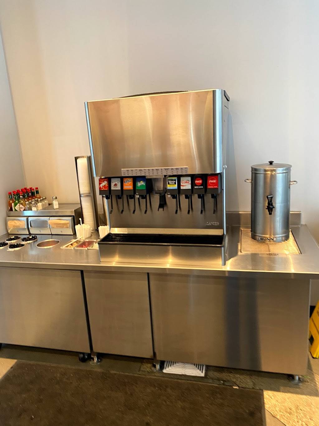 Chipotle Mexican Grill | restaurant | 734 E 400 S, Salt Lake City, UT 84102, USA | 8013594535 OR +1 801-359-4535