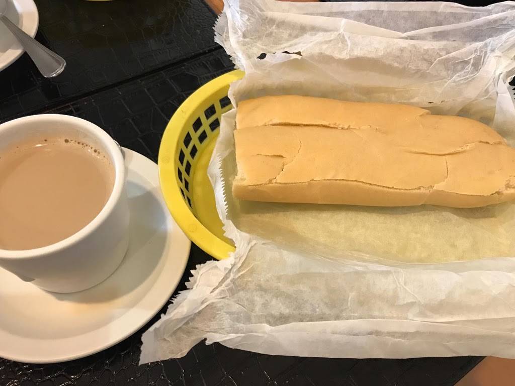 Ozzys Cafe | restaurant | 13055 NW 42nd Ave, Opa-locka, FL 33054, USA | 3059531811 OR +1 305-953-1811