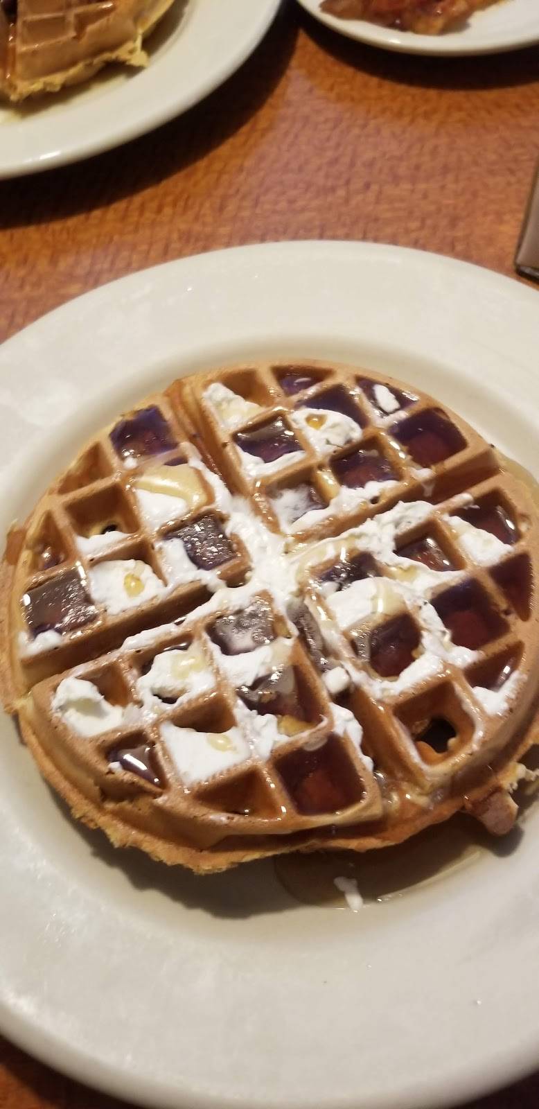 Alexandris Restaurant | restaurant | 2835 Medina Rd, Medina, OH 44256, USA | 3307224139 OR +1 330-722-4139