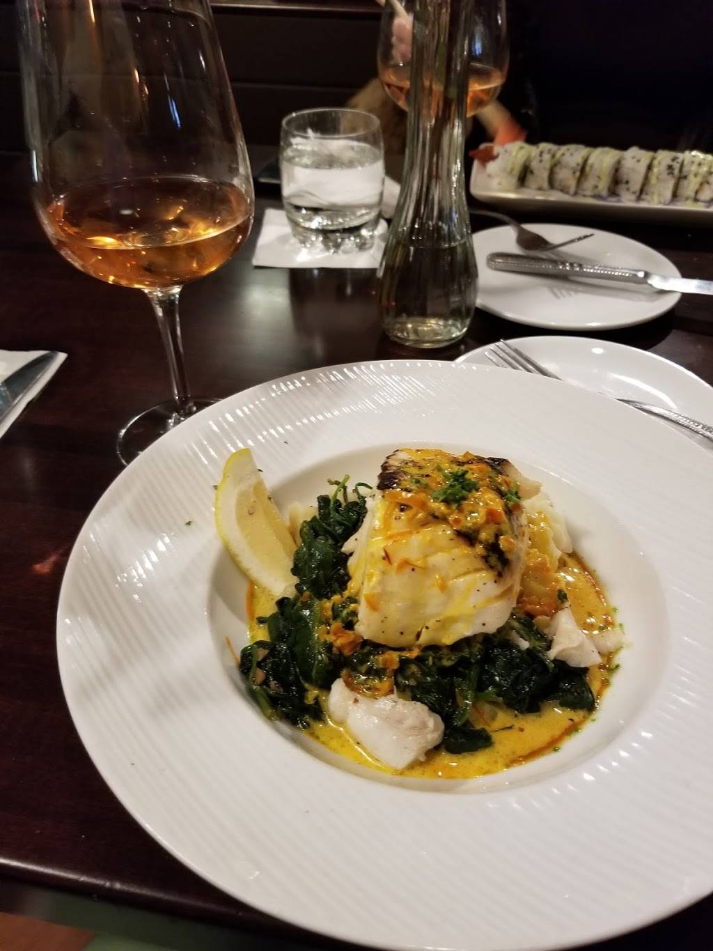 Olivers Harbor Restaurant & Bar | restaurant | 64 Main St, Gloucester, MA 01930, USA | 9785597638 OR +1 978-559-7638