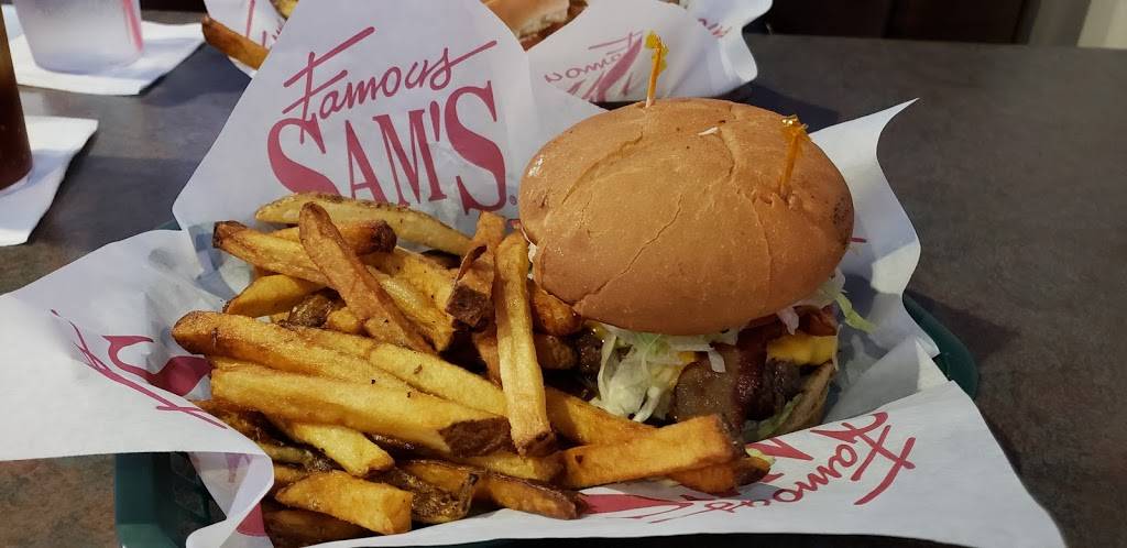 Famous Sams Sports Bar #17 | restaurant | 8058 N Oracle Rd, Tucson, AZ 85704, USA | 5205319464 OR +1 520-531-9464