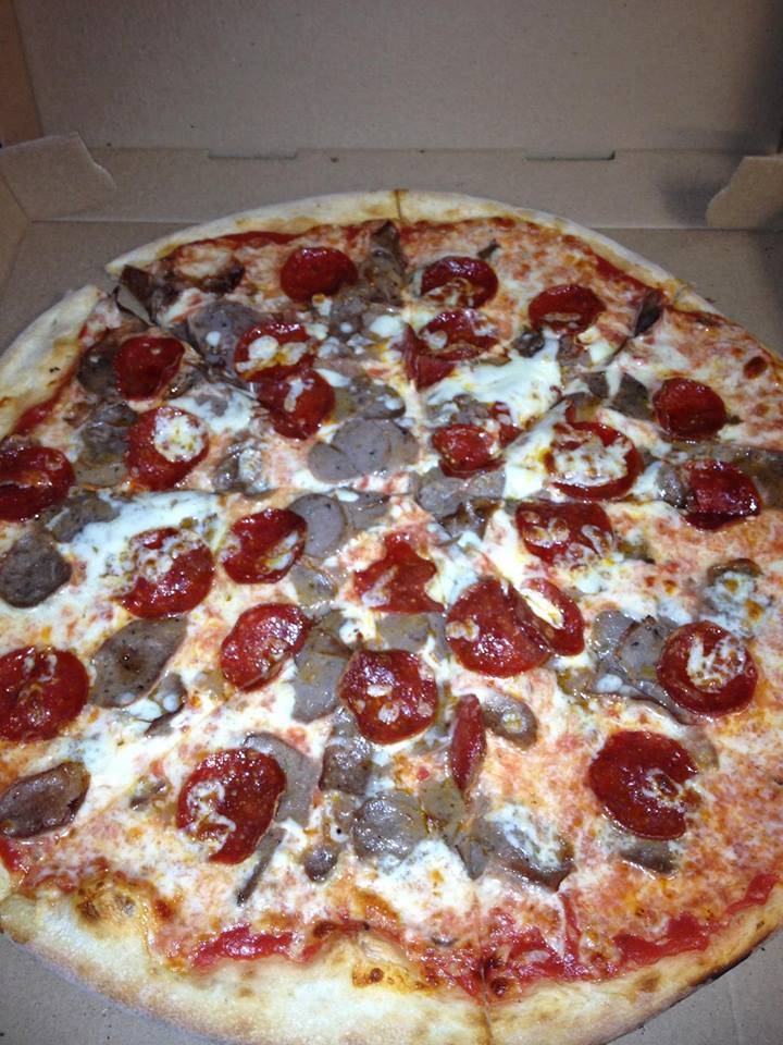 Slices | restaurant | 5402, 429 Naugatuck Ave, Milford, CT 06460, USA | 2038785097 OR +1 203-878-5097