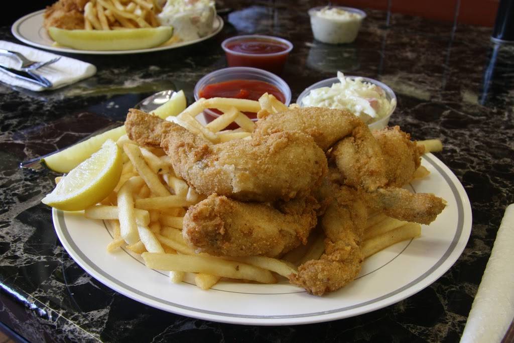 Trohas Chicken & Shrimp House | restaurant | 4151 W 26th St, Chicago, IL 60623, USA | 7735217847 OR +1 773-521-7847