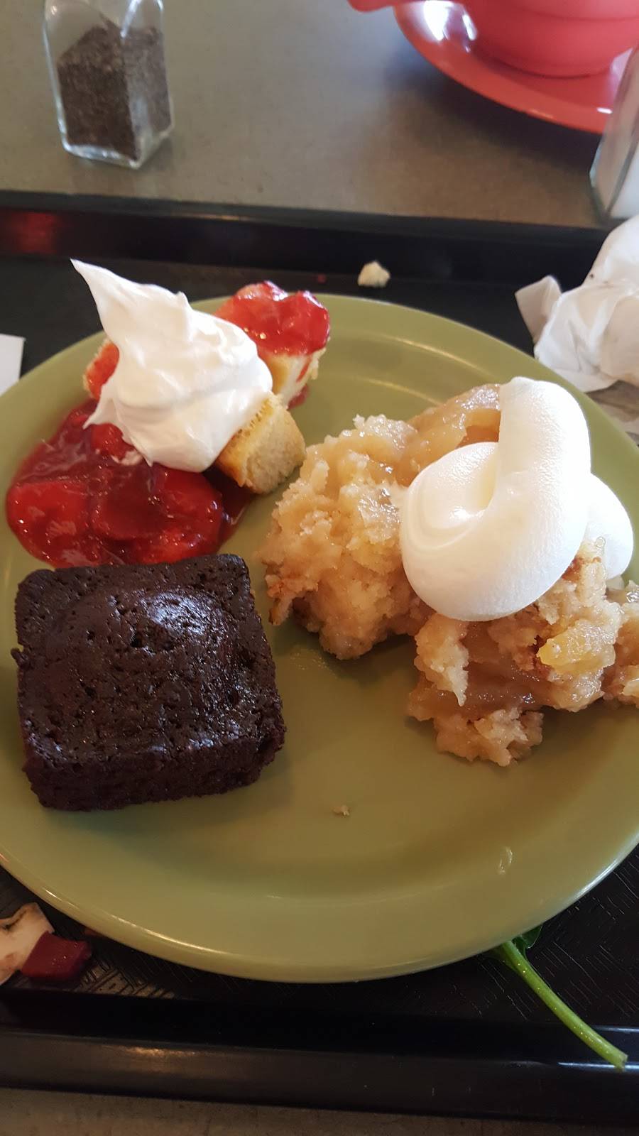 Souper Salad | restaurant | 2404 S Stemmons Fwy, Lewisville, TX 75067, USA | 2145010369 OR +1 214-501-0369