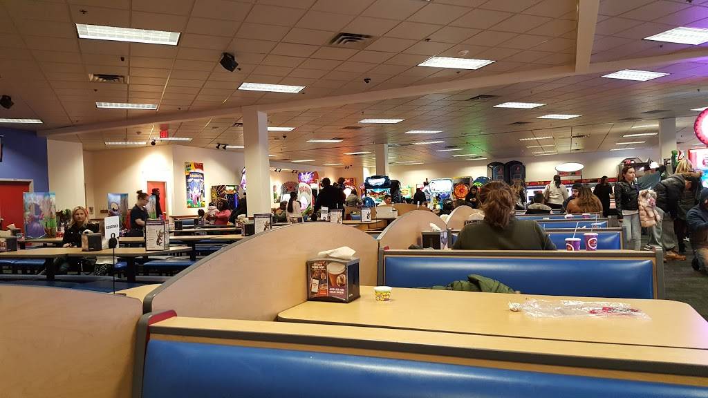 Chuck E. Cheeses | restaurant | 11-15 Hanover Pl, Hicksville, NY 11801, USA | 5164333343 OR +1 516-433-3343