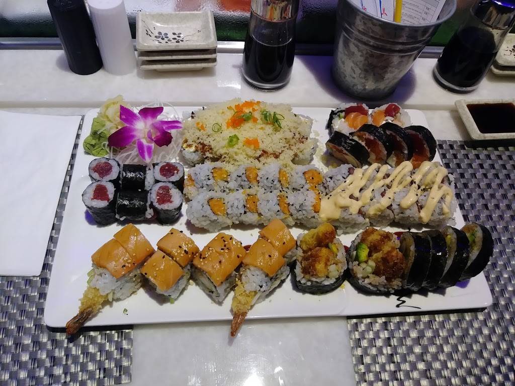 Fancy Q Sushi & Thai Apopka | restaurant | 1095 W Orange Blossom Trail, Apopka, FL 32712, USA | 4078901111 OR +1 407-890-1111