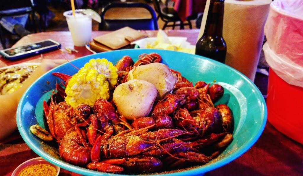 La Fuentes Mexican Restaurant | restaurant | 3300 7th St, Bay City, TX 77414, USA | 9793231222 OR +1 979-323-1222