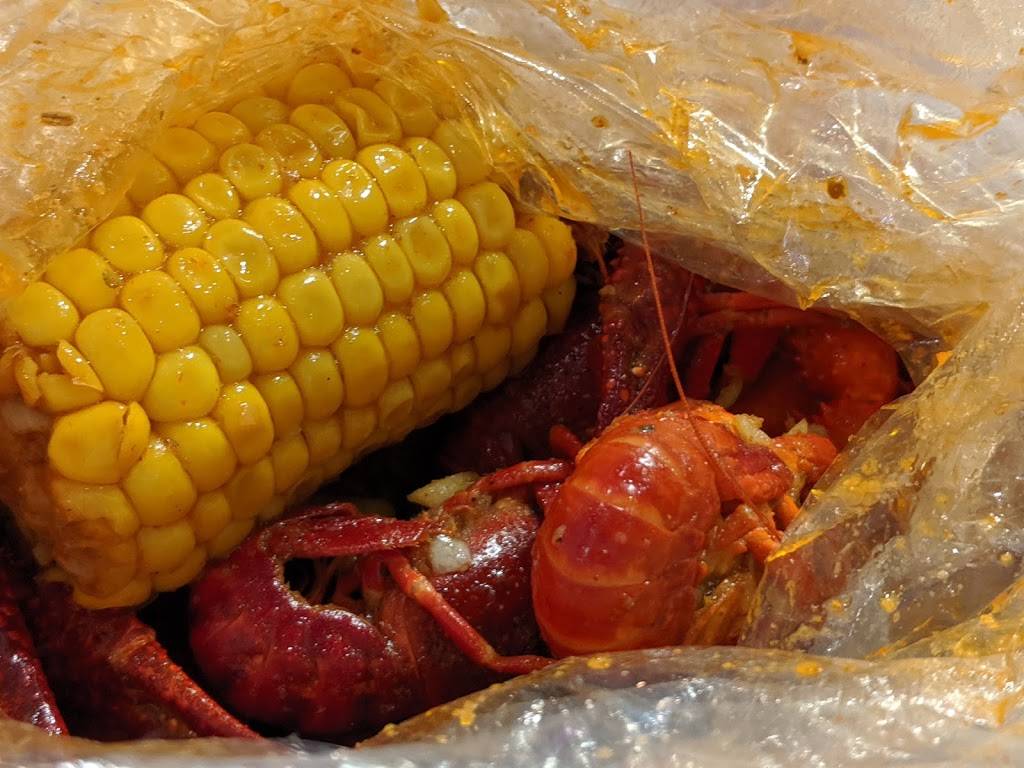 The Kickin Crab | restaurant | 482 N Main St Ste 102, Corona, CA 92880, USA | 9512561495 OR +1 951-256-1495