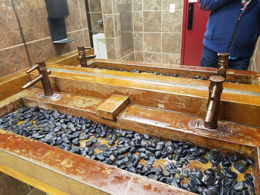 Corndance Tavern | restaurant | 1315, 4725 Grape Rd, Mishawaka, IN 46545, USA | 5742177584 OR +1 574-217-7584