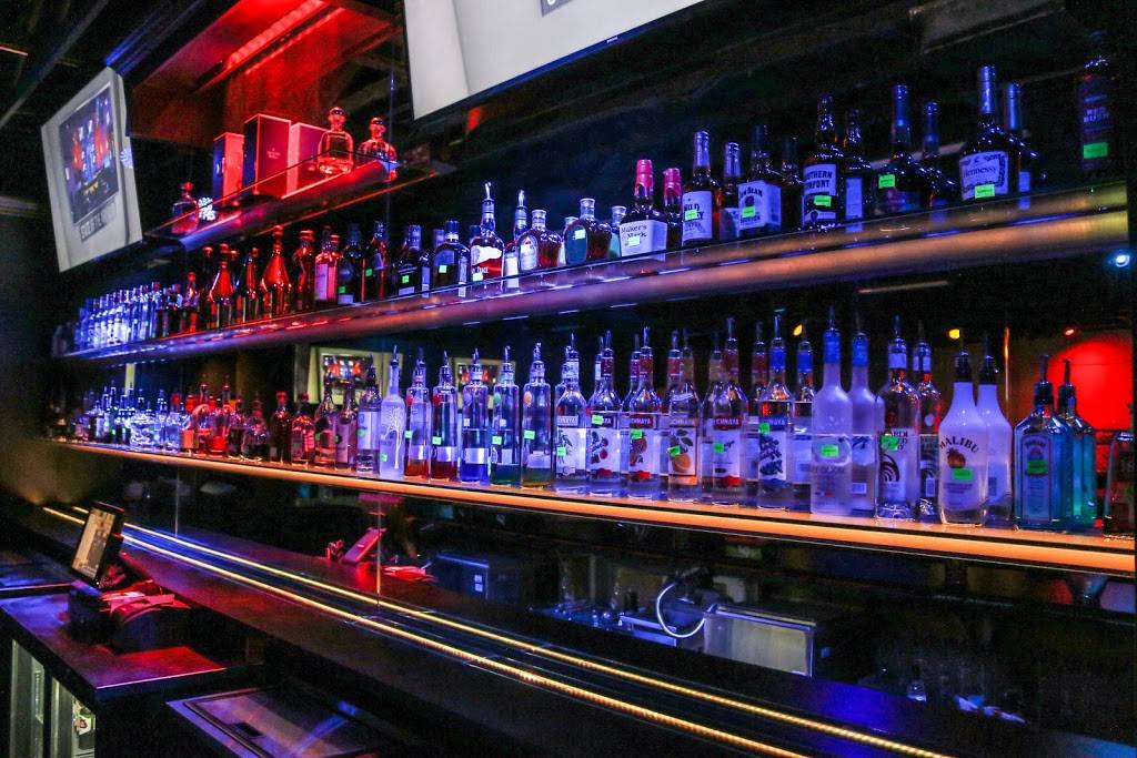 Cheetah Wilmington | restaurant | 143 S College Rd, Wilmington, NC 28403, USA | 9104522228 OR +1 910-452-2228