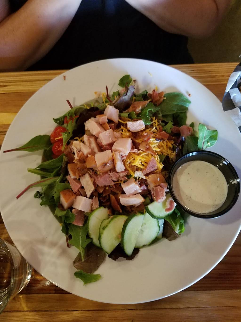 Liberty Public House | restaurant | 418 N 25th St, Richmond, VA 23223, USA | 8042258275 OR +1 804-225-8275