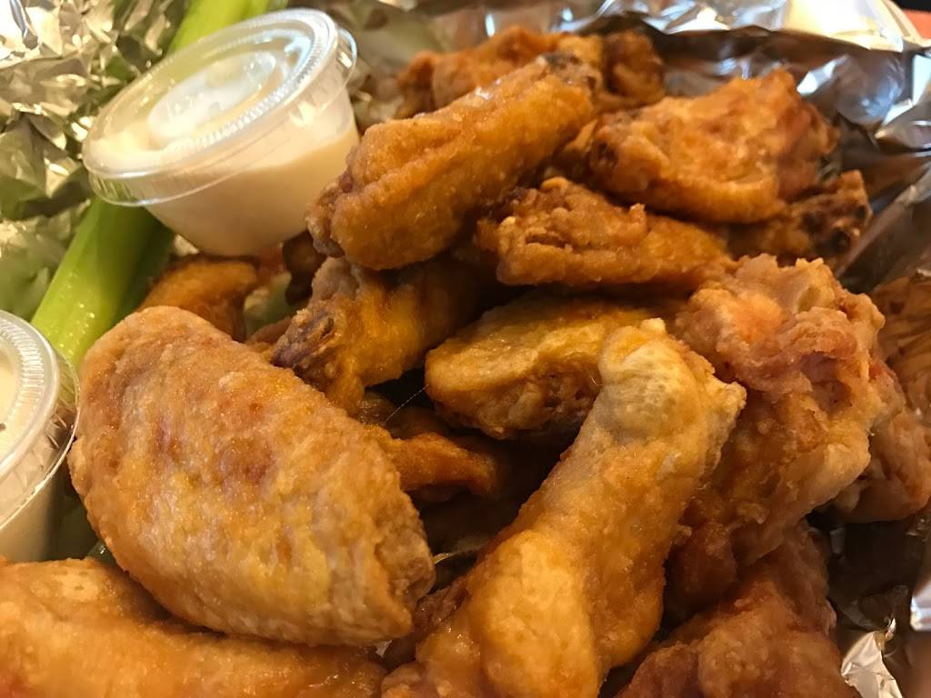 Johnnys Pizza and Pasta House | meal delivery | 13229 US-19, Hudson, FL 34667, USA | 7278574623 OR +1 727-857-4623